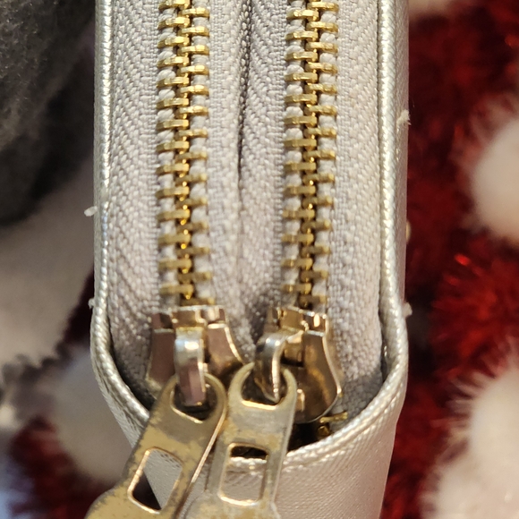MICHAEL KORS SILVER Women's Wallet Double Zipper - Picture 5 of 5